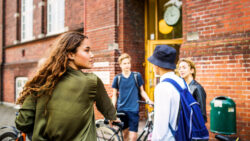Darden’s-Ding-Feedback,-The-Most-Popular-B-Schools-and-More