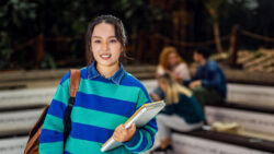 I-Got-Admitted-to-GSB-and-HBS-What-Now