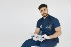 University of Chicago Pritzker School of Medicine: Med School Application Guide
